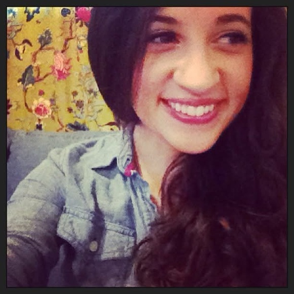 Meet your Posher, Rachel - Picture 1 of 1